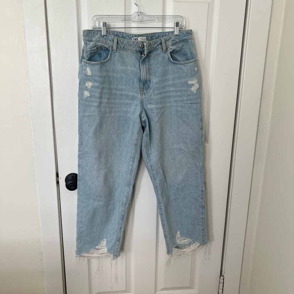 Zara Wide Leg Distressed Jeans size 10